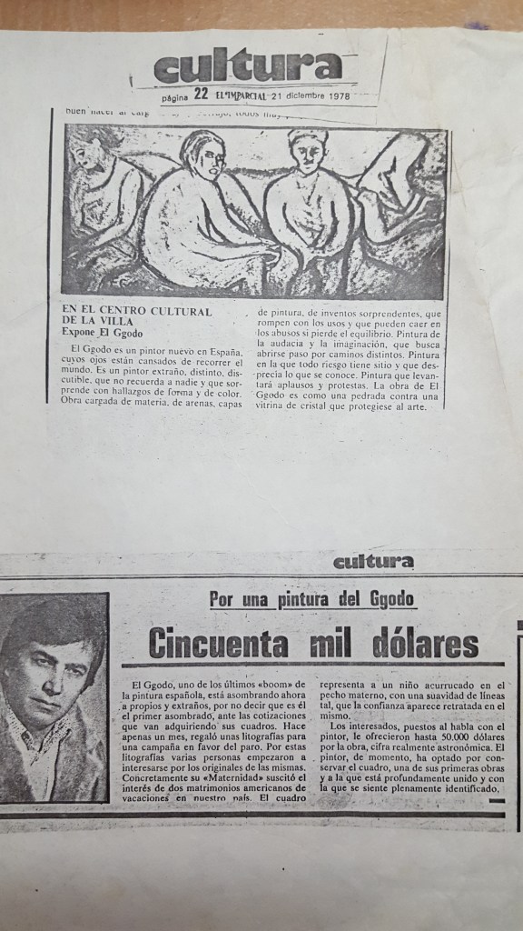 En el centro cultural de la villa Expone El Ggodo, newspaper clipping. Also a newspaper clipping about selling of a work for 50000 dollars.