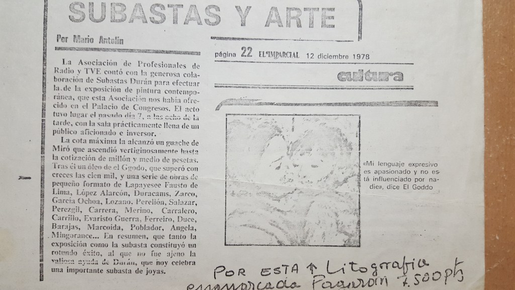 Subastas y Arte, newspaper clipping.